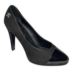 Chanel Interlocking CC Logo Black Fabric Pumps EU 38 US 7-7.5 Cap Toe High Heels